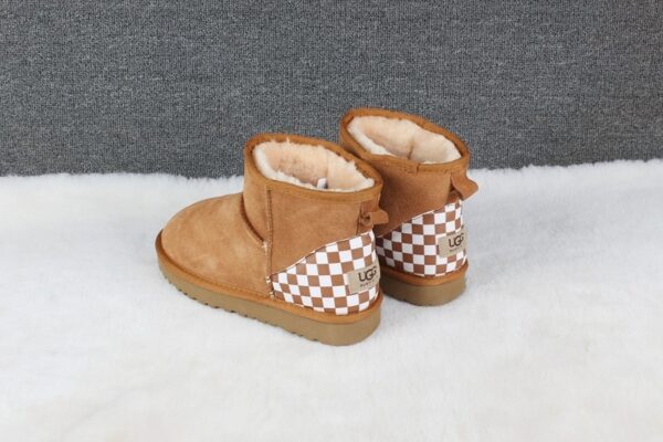 E1253-37.48$UGG - Image 3