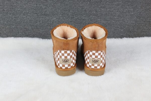 E1253-37.48$UGG - Image 4