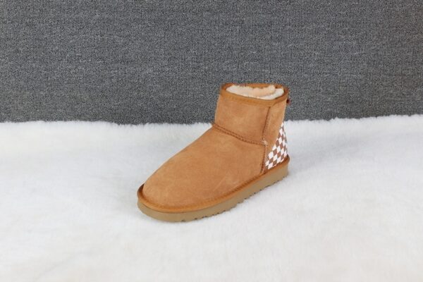 E1253-37.48$UGG - Image 6