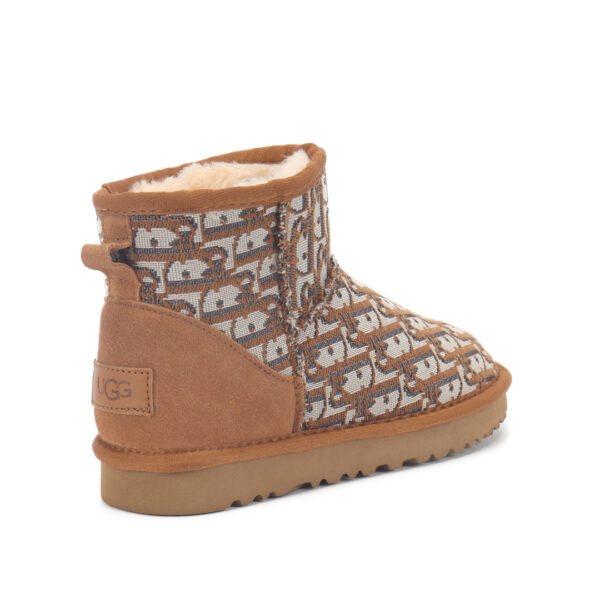 UGG 38.88$ 编号279-5024-R - Image 3