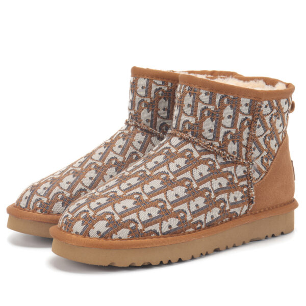 UGG 38.88$ 编号279-5024-R - Image 5