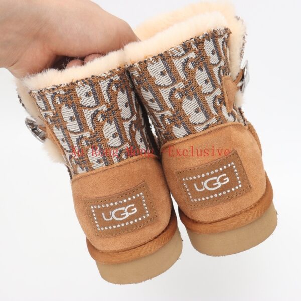 UGG 38.15$ 编号279-5076-R - Image 7