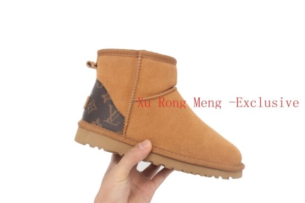 UGG 35.55$ 编号279-5082-R - Image 7