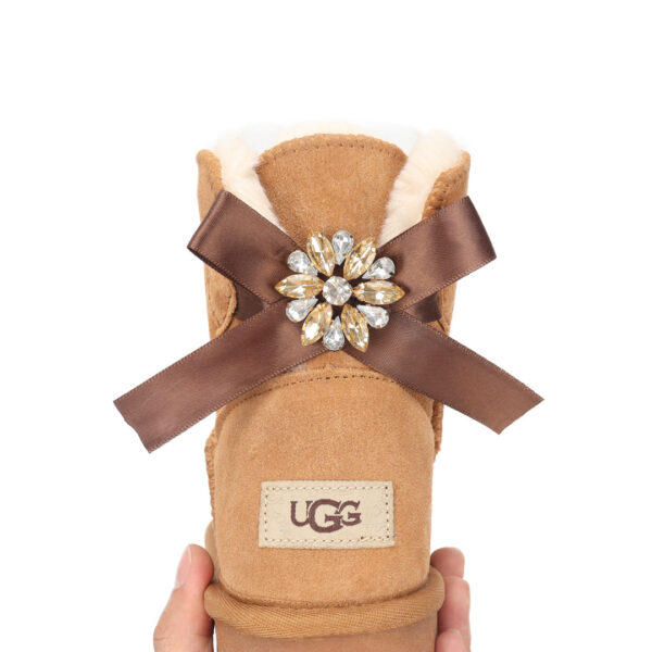 UGG 39.99$ code 279-6106-R