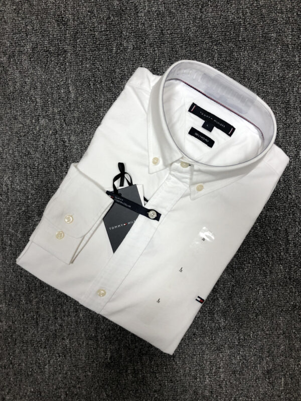 TOMMY 34.99$ code 301-7555-R - Image 11