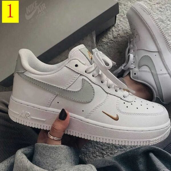 NIKE 42.88$ 编号351-5603-R - Image 5