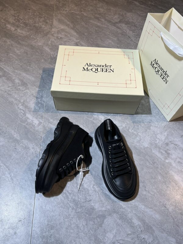 Alexander MQ 49.99$ code 343-6215-R - Image 4