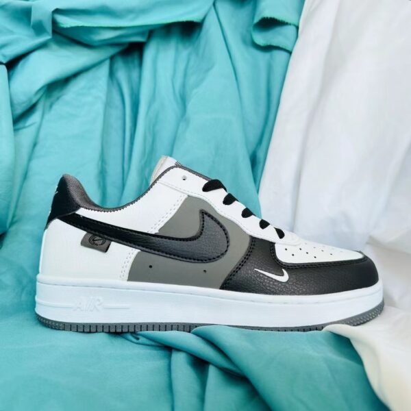 1050-226￥ - Image 6
