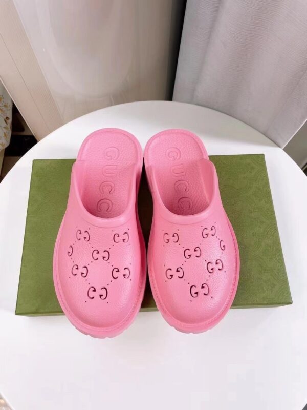 E1300-33$Gucci - Image 11