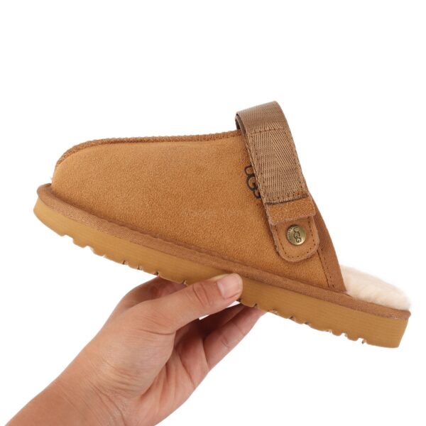 UGG 42.18$ CODE 279-7288-R