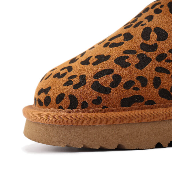 UGG 27.99$ code 279-6244-R