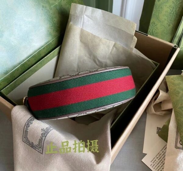 GUCCI 42.11$ 编号472-5560-R - Image 7