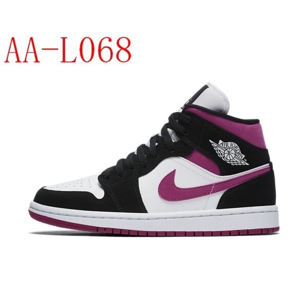 E1284-47.58$ NIKE - Image 12