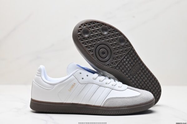 adidas 47.99$ CODE 351-7261-R