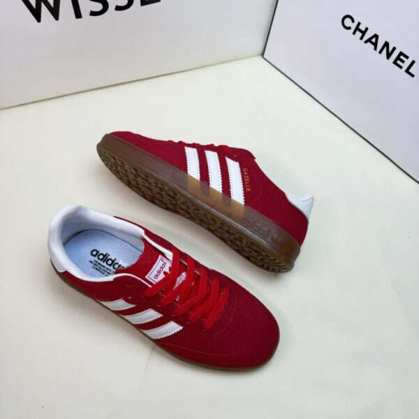 ADIDAS 27.99$ code 421-7246-R - Image 11