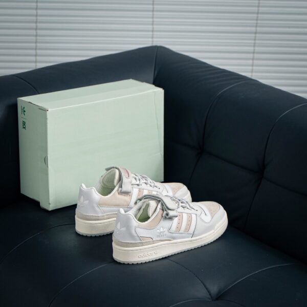 adidas 54.66$ code 351-7239-R - Image 5