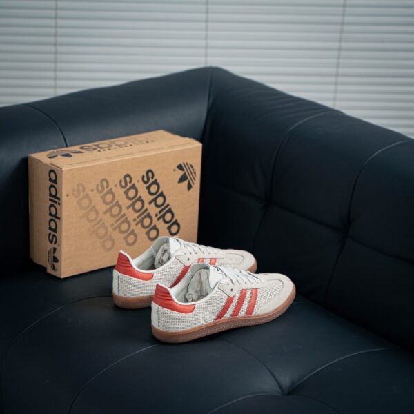 adidas 48.66$ code 351-7238-R - Image 5