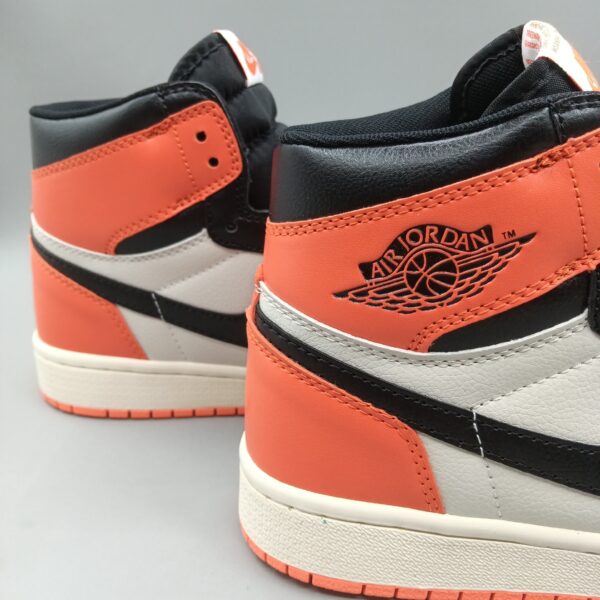 E1021-45.68$Nike - Image 5