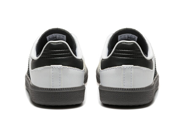 adidas 30.75$ code 551-7233-R - Image 9