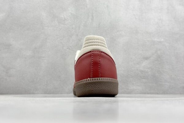 adidas 54.95$ code 351-7538-R - Image 5