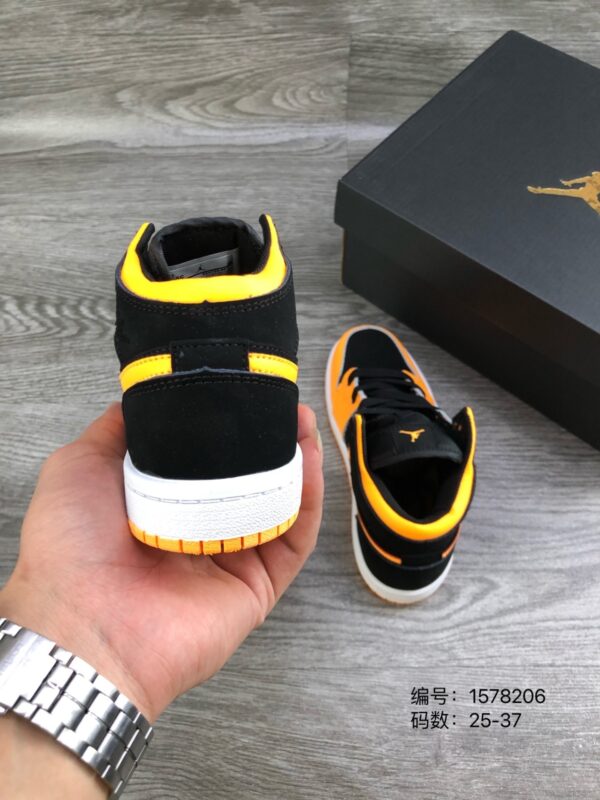 E1044-39.21$Air Jordan 1 - Image 12