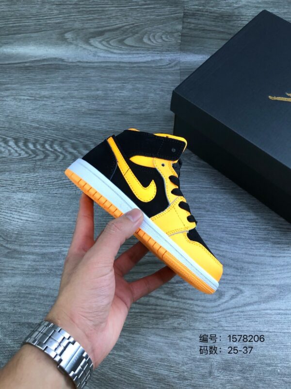E1044-39.21$Air Jordan 1 - Image 8