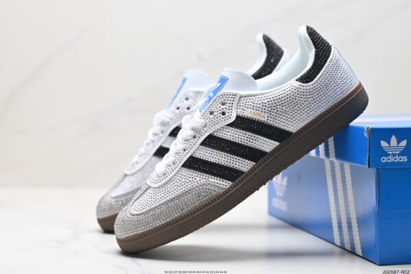 adidas 61.76$ code 351-7225-R - Image 11