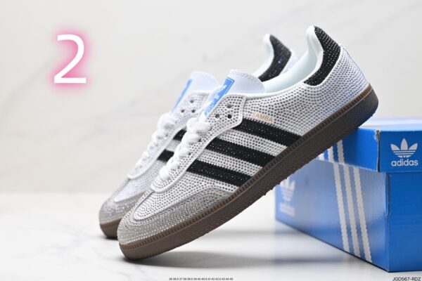 adidas 61.76$ code 351-7225-R - Image 10