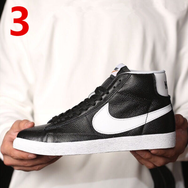 E1127-44.11$ Nike - Image 2