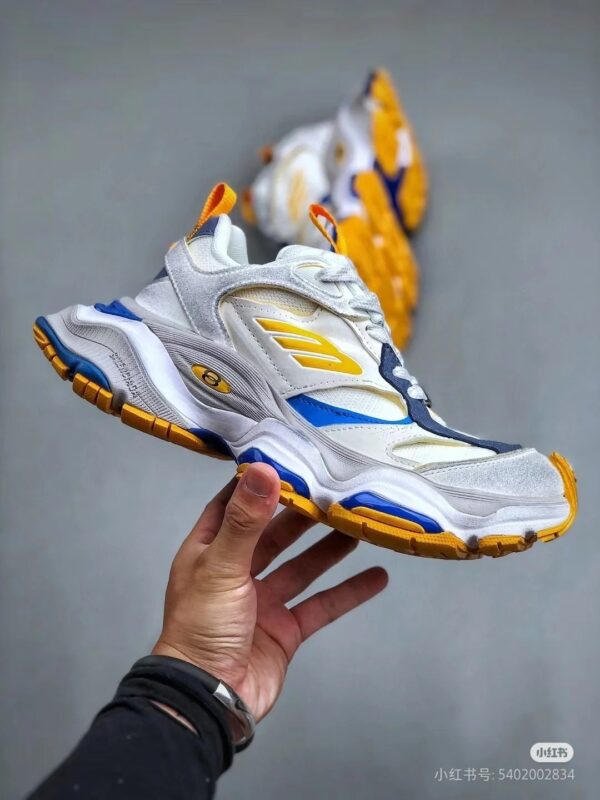 BALENCIAGA 65.85$ code 244-7221-R - Image 5