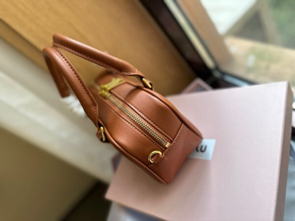 miumiu 49.29$ code 306-7212-R - Image 7