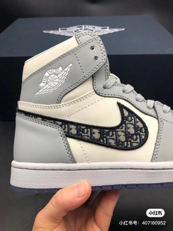 E1302-29.99$NIKE - Image 9