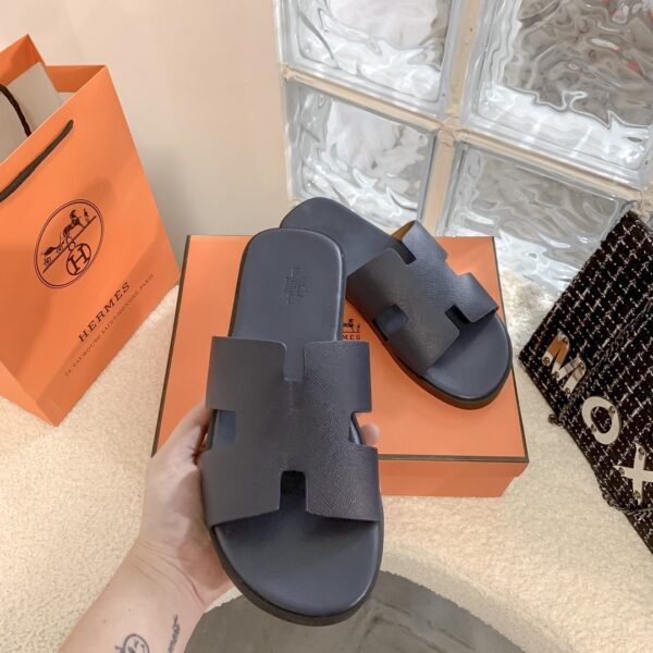 E1304- 39.99$Hermes - Image 12
