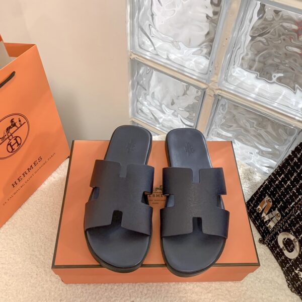 E1304- 39.99$Hermes - Image 8