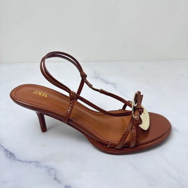 ZA 26.99$ code 546-7196-R - Image 11