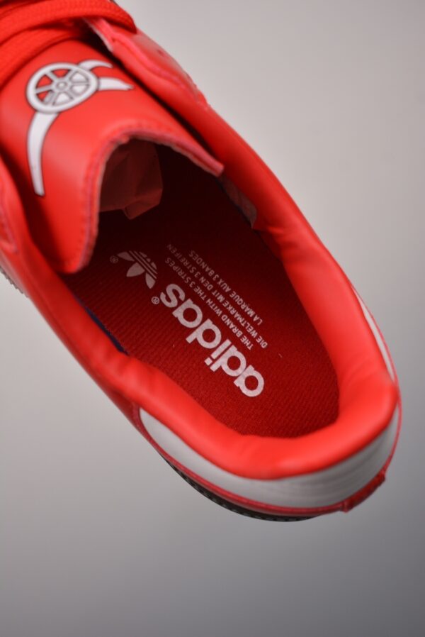 adidas 49.99$ code 351-7190-R - Image 9