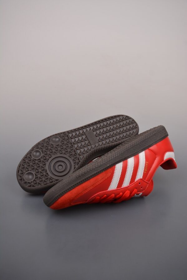adidas 49.99$ code 351-7190-R - Image 10