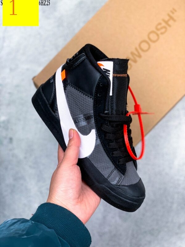 E1334-42.22$NIKE