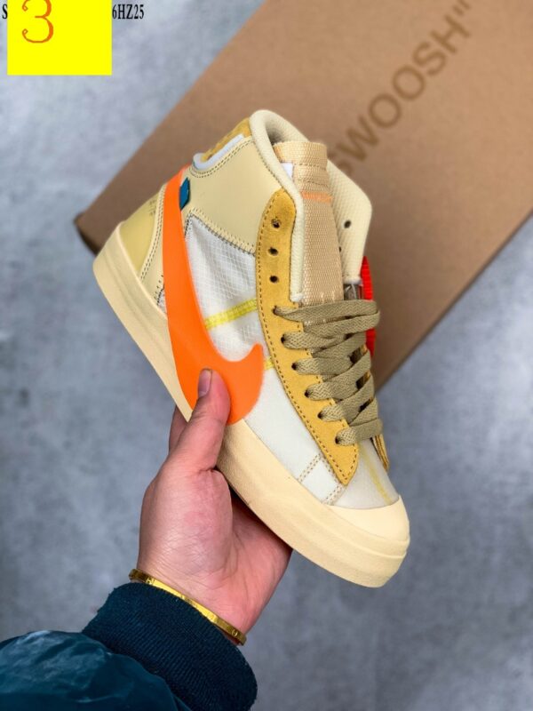 E1334-42.22$NIKE - Image 4