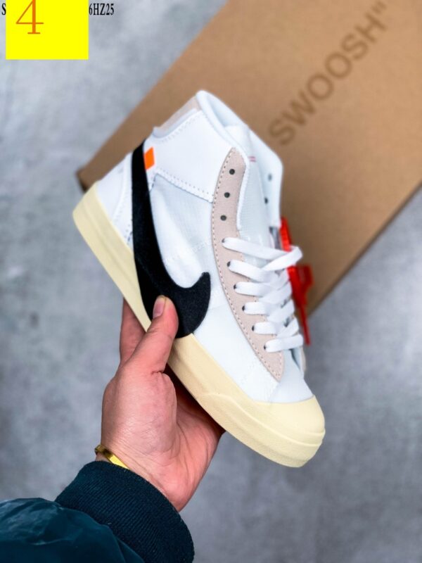 E1334-42.22$NIKE - Image 5