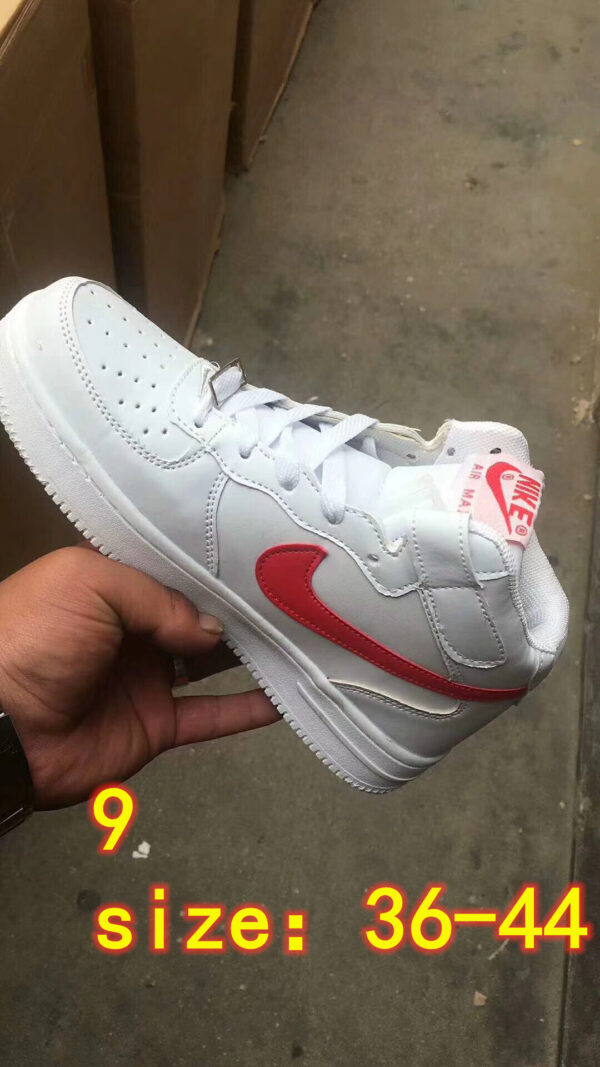 E1329-25.99$ Nike - Image 3