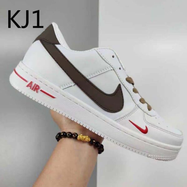 E1341-25.87$NIKE - Image 2