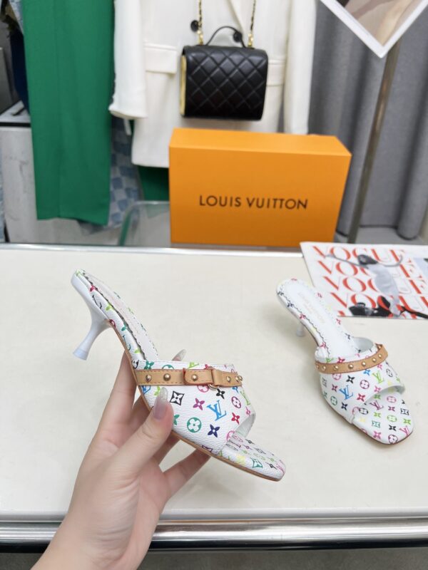 LV 45.99$ code 449-7532-R - Image 12