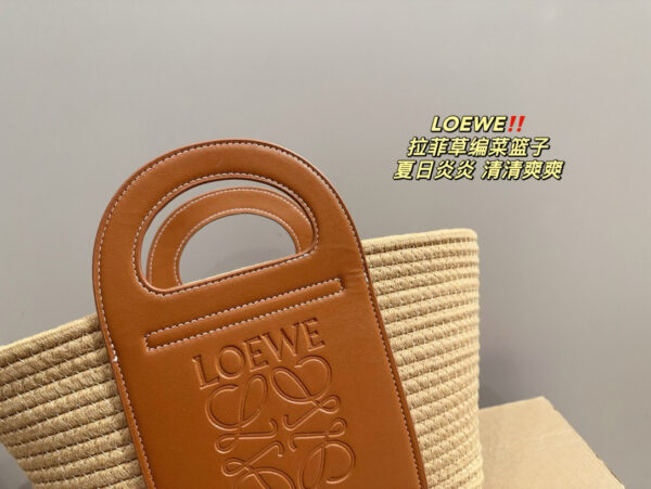LOEWE 43.63$ code 306-7102-R - Image 3