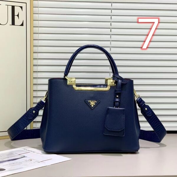 43.62$ PRADA code 404-6957-R - Image 9