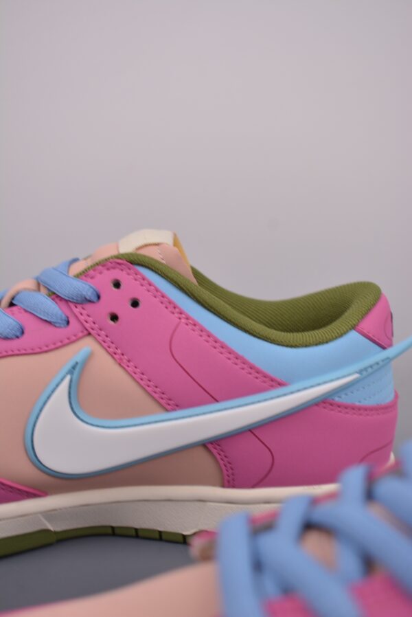 NIKE 45.99$ code 351-6713-R - Image 3