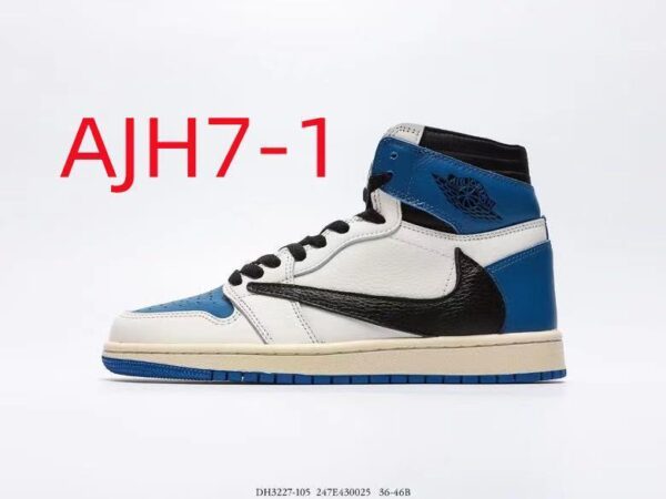 NIKE code 351-6689-R 47.69$