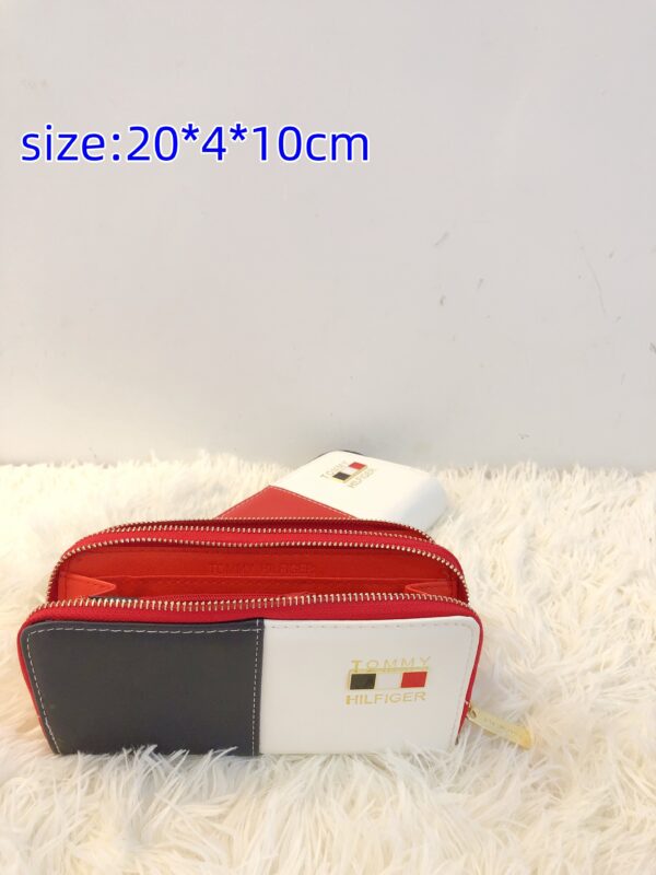 TOMMY 19.99$ code 404-6710-R - Image 11