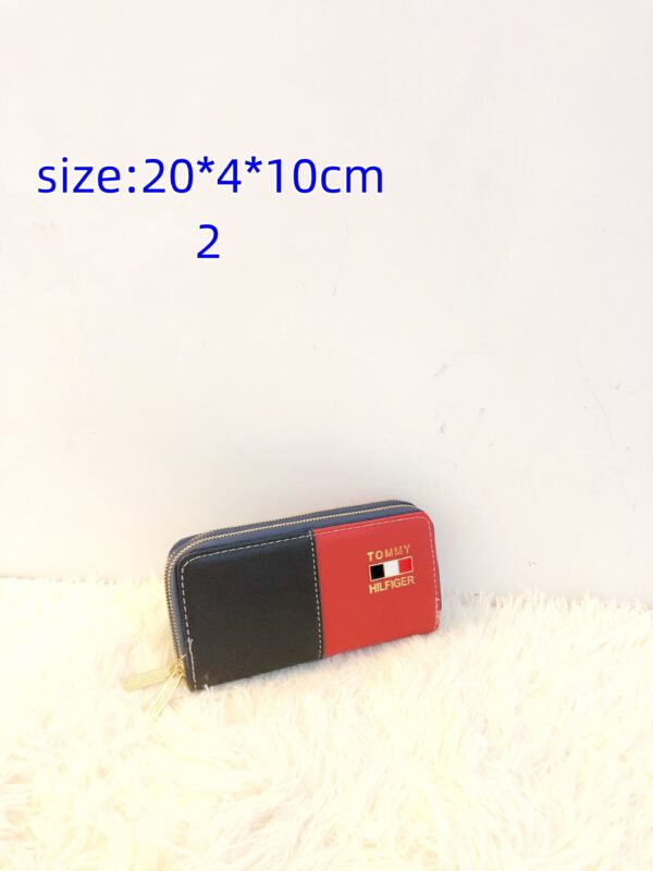 TOMMY 19.99$ code 404-6710-R - Image 4