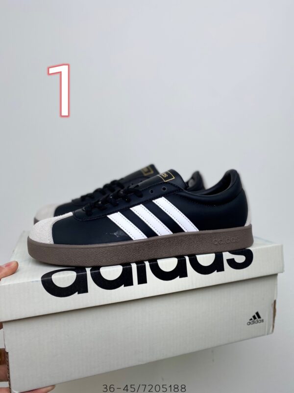 adidas 46.66$ code 351-6855-R